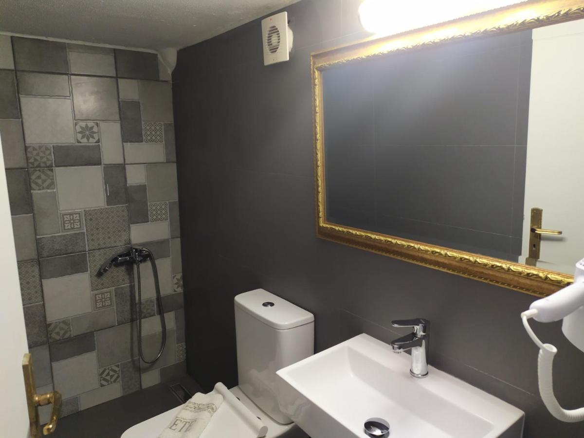 Aparthotel Banana Moon Adelianos Kampos Zewnętrze zdjęcie