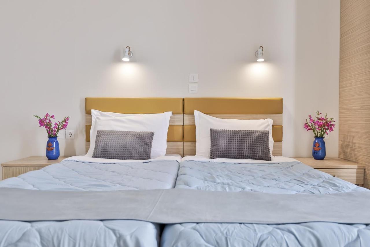 Aparthotel Banana Moon Adelianos Kampos Zewnętrze zdjęcie