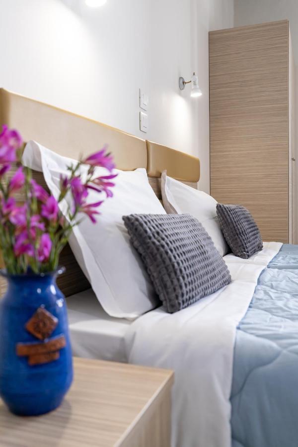 Aparthotel Banana Moon Adelianos Kampos Zewnętrze zdjęcie